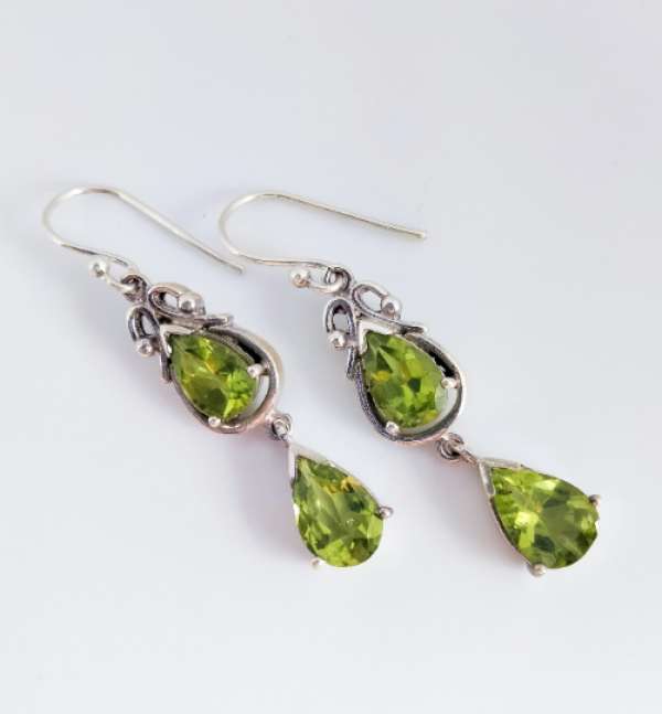 Peridot 925 Sterling Silver Earring Supplier