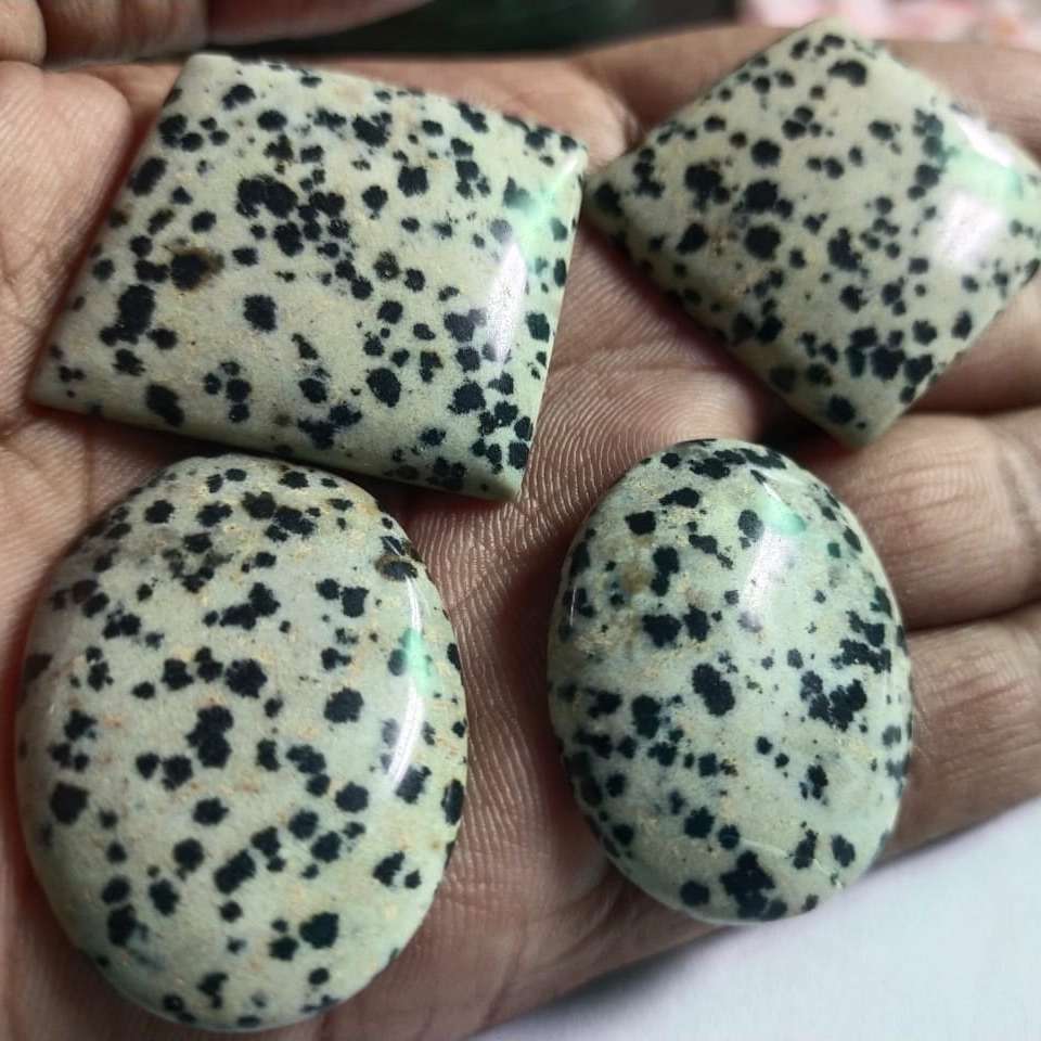 Wholesale Natural Dallmansio Gemstone Supplier India