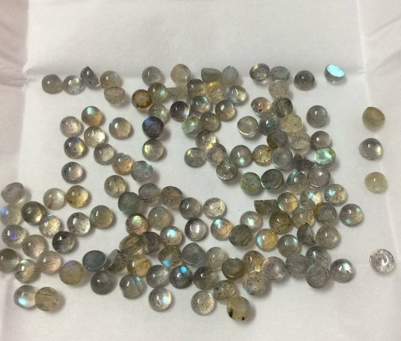 2.5mm Natural Blue Flash Labradorite Round Cabochons Loose Gemstones Exporters