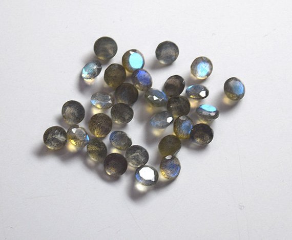 2mm Blue Flash Labradorite Faceted Round Cut Loose Gemstones Manufacturer