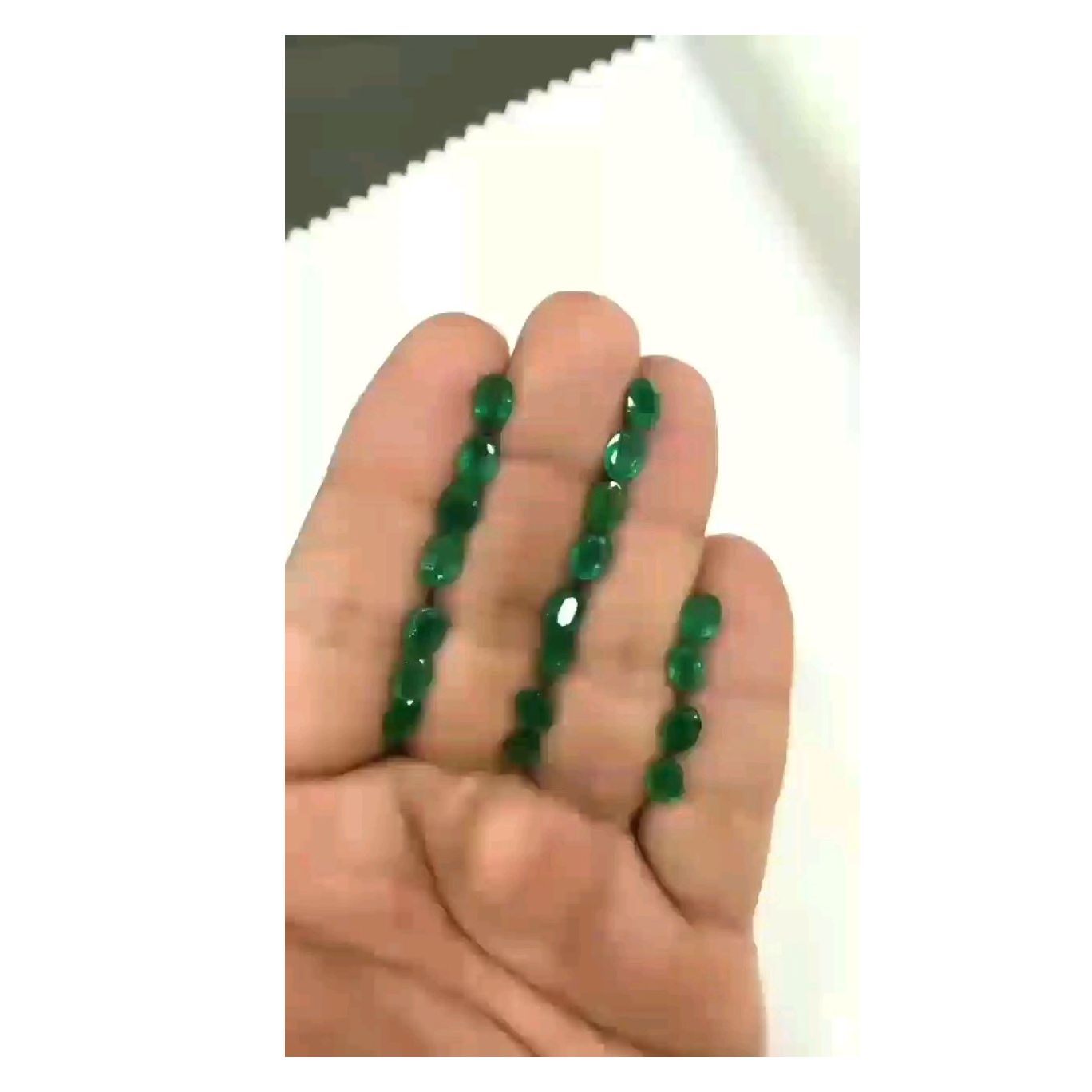 Super satisfying beautiful Zambian Emeralds Exporter
