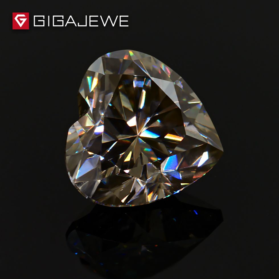 Fashion Jewelry Customize Yellowish Moissanite Exporter