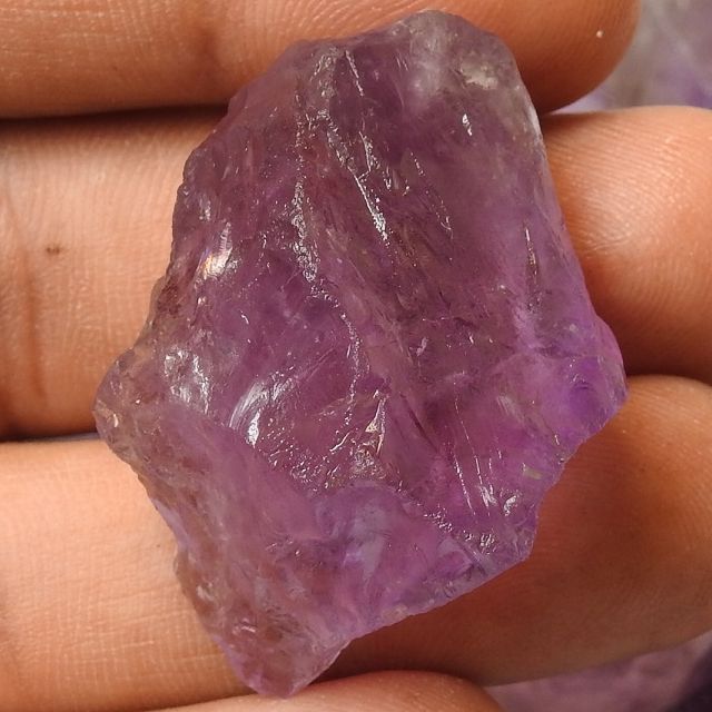 One Piece Natural Amethyst Rough Manufacturer
