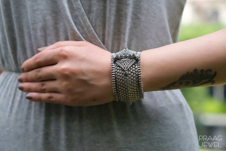 ANTIQUE OXIDIZED SILVER DESIGNER INTERWEAVE KADA EXPORTER