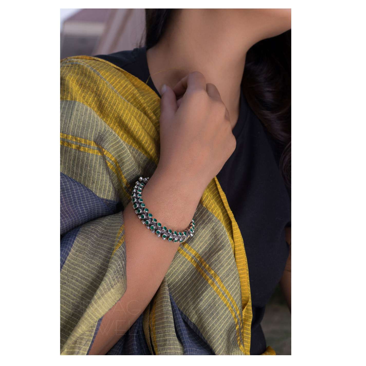 LATEST OXIDIZED SILVER BANGLES WITH GREEN DIAMONDS SUPPLIER