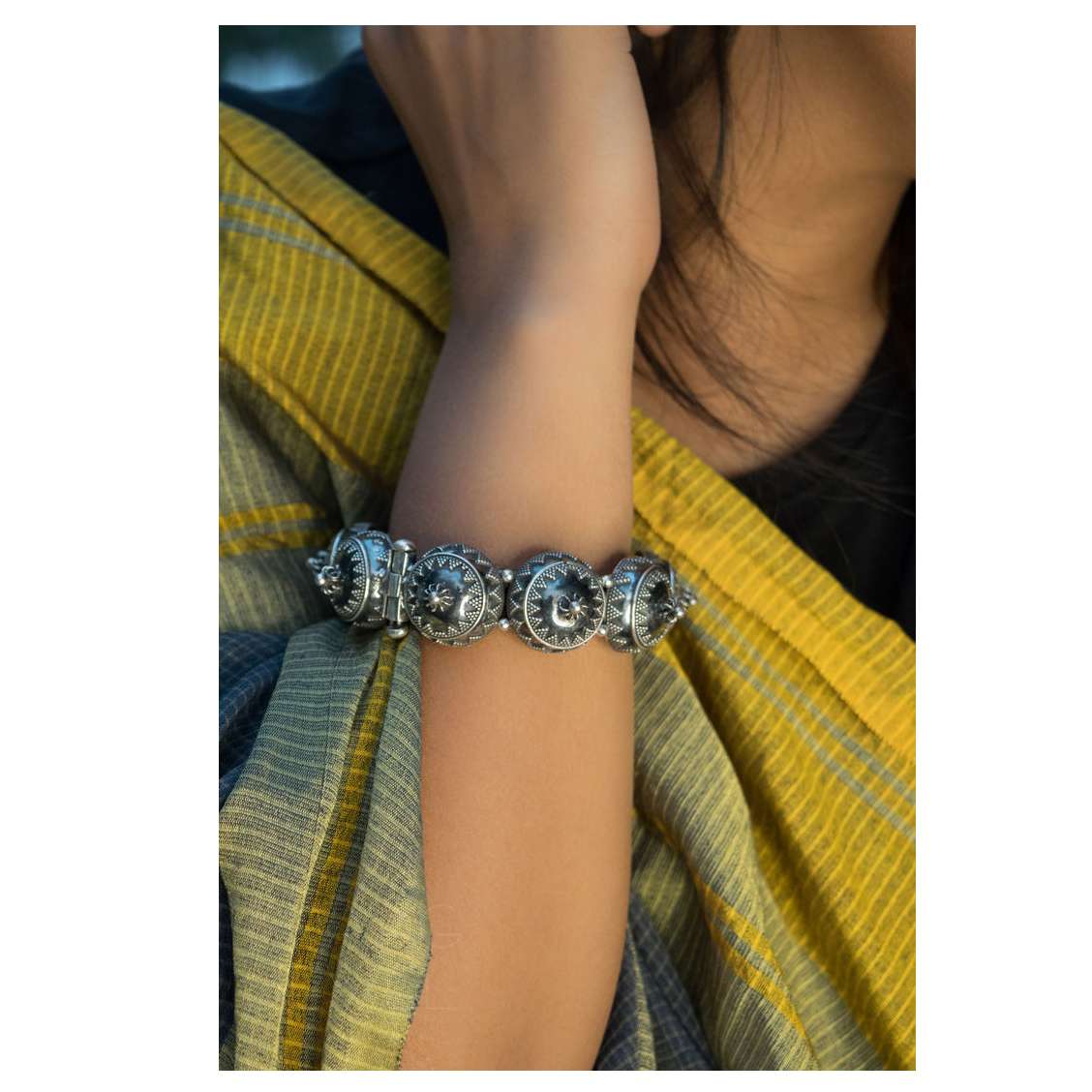 OPENABLE HANDMADE SILVER OXIDIZED KADA SET SUPPLIER