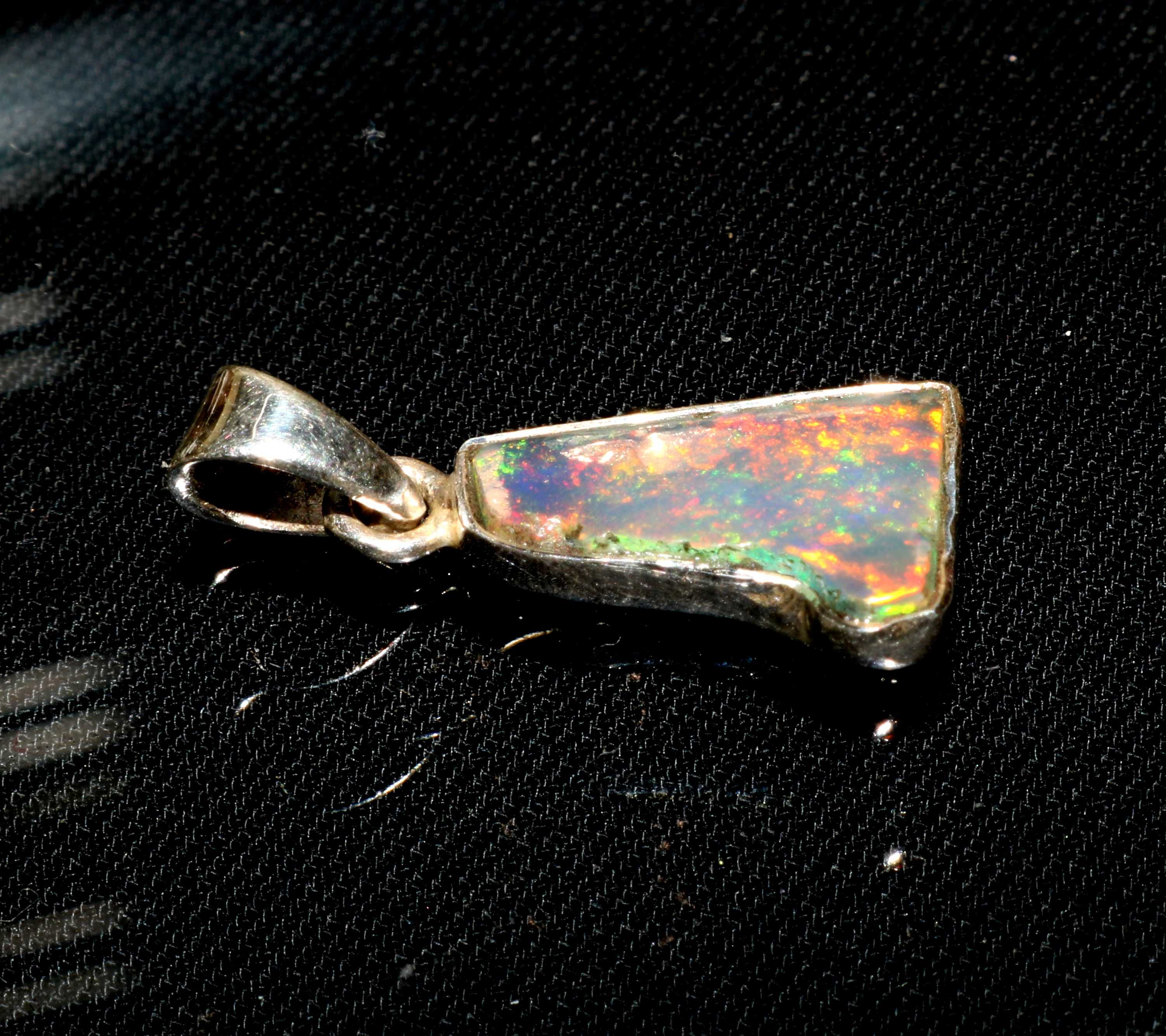 Ethiopian Opal Polish Rough Pendant  Opal Gemstone Fire Silver 925 Exporter