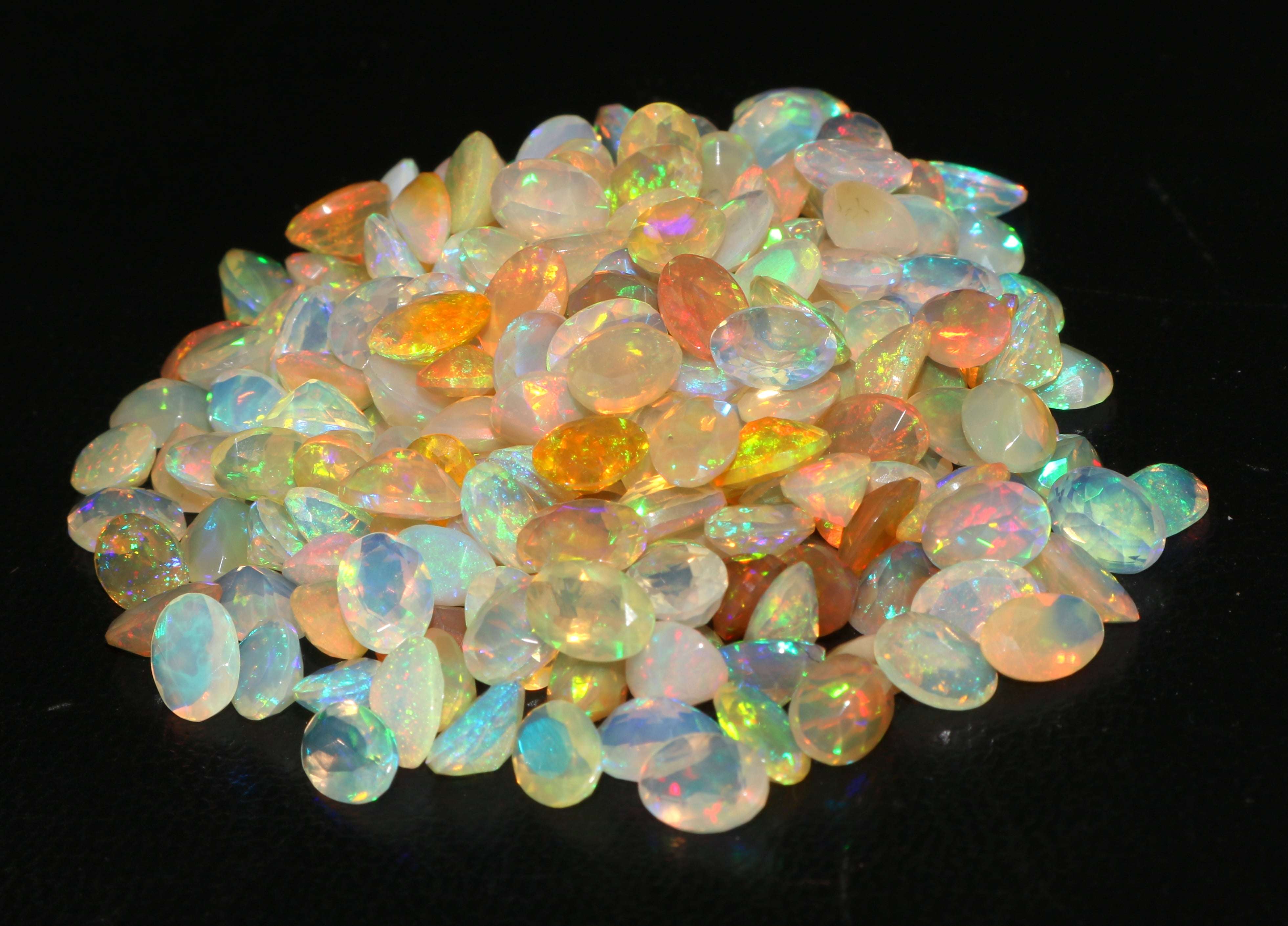 Natural Ethiopian Opal Top Quality 5X7 MM Oval Shape Faceted Exporter