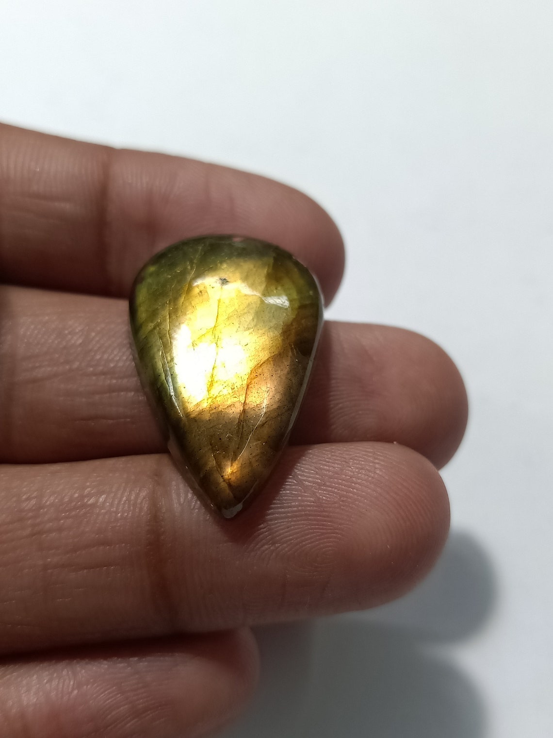 Top Quality Labradorite Yellow Flashy Cabochon Wholesaler