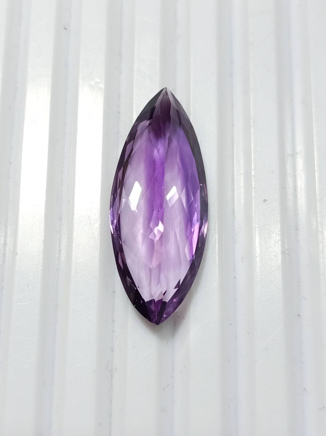 Amethyst Natural Gemstone Oval Shape Size 12x30x8.5 CT 17.20 Exporter