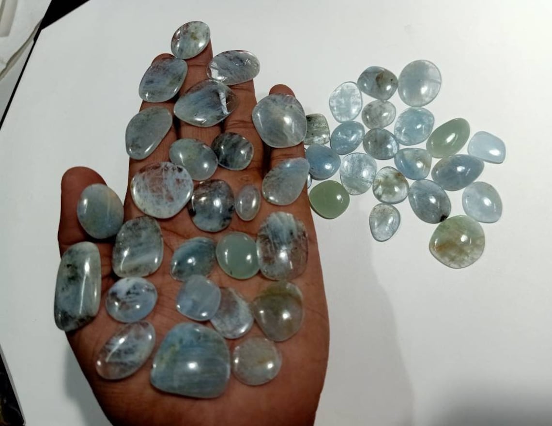 Natural Aquamarine Gemstone Aquamarine cabochon Aquamarine Jewelry Exporter