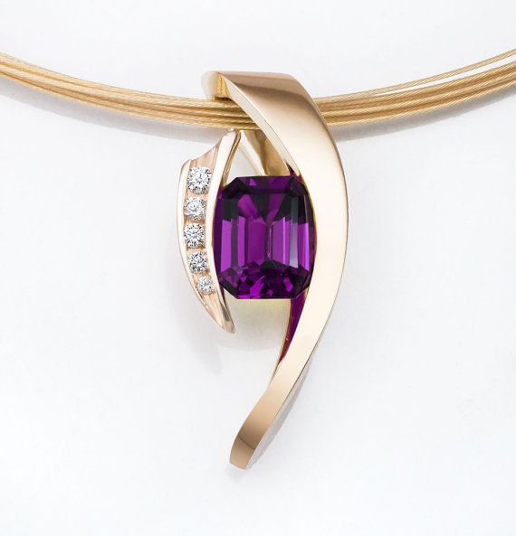 Amethyst Gemstone Pendant in 925 Sterling Silver Exporter
