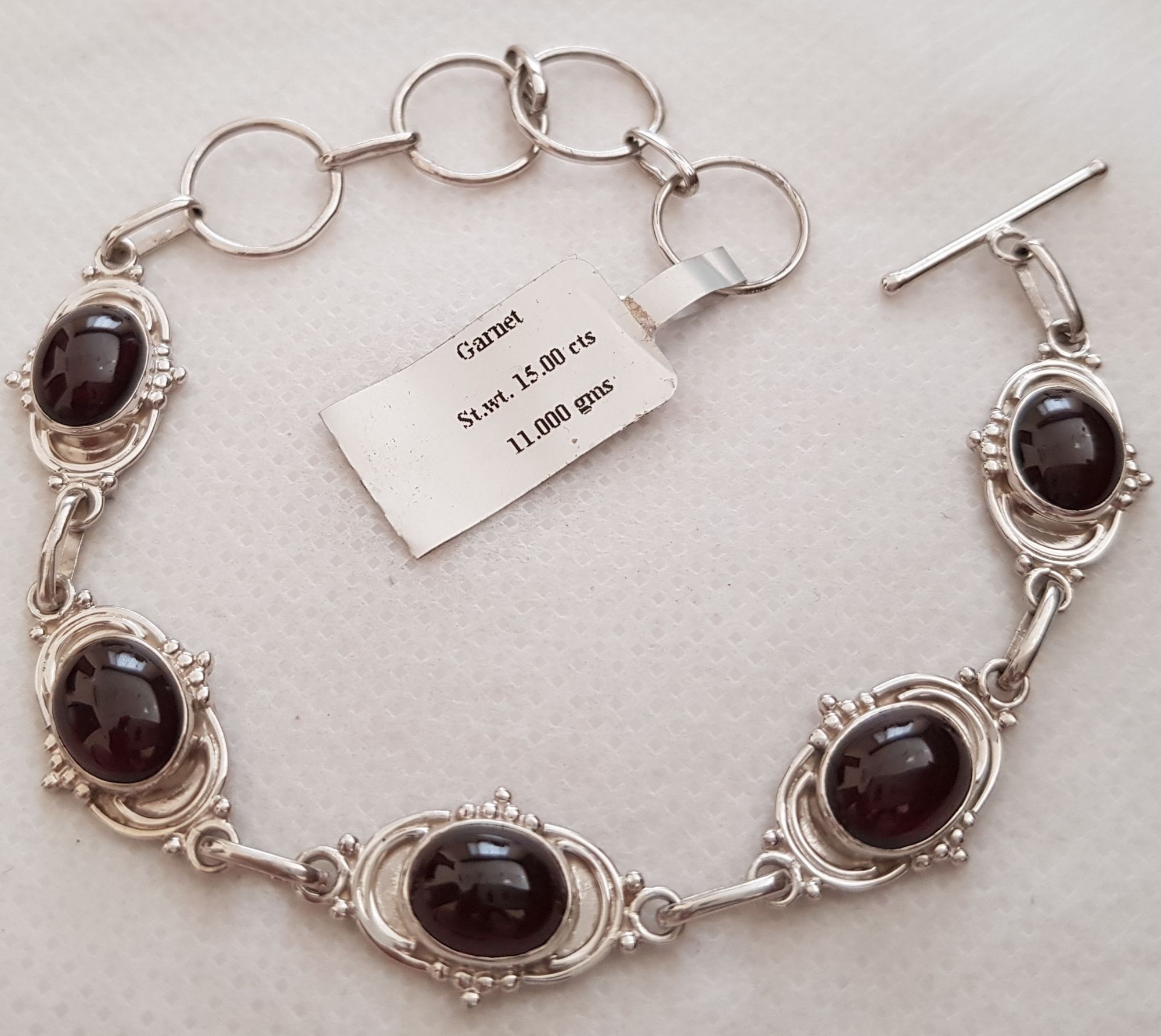 Garnet oval cab bracelet Supplier