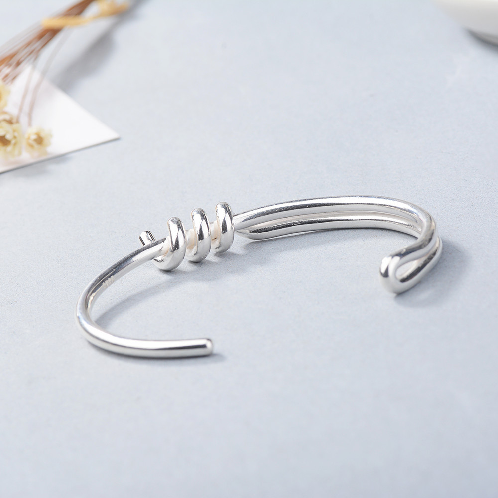 Silver Plated knot bracelet Charm Fashion Bracelet Supplier