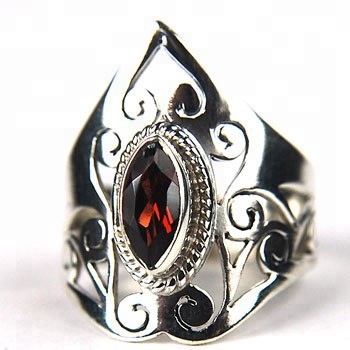 Wholesale Elegant and Attractive Garnet Stone Rings