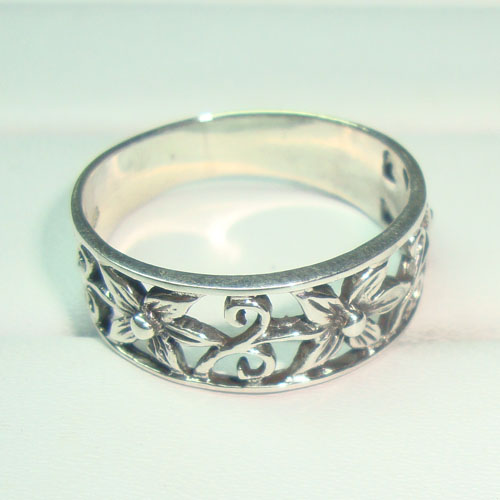 925 Solid Sterling Silver Jewelry Silver Rings Manufacturer