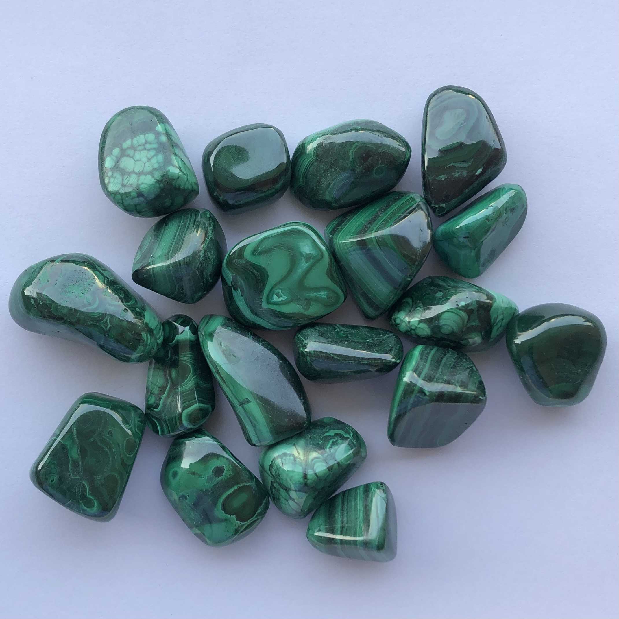 Natural Malachite Semi Precious Stone Polished  Tumble Nuggets gemstone exporter