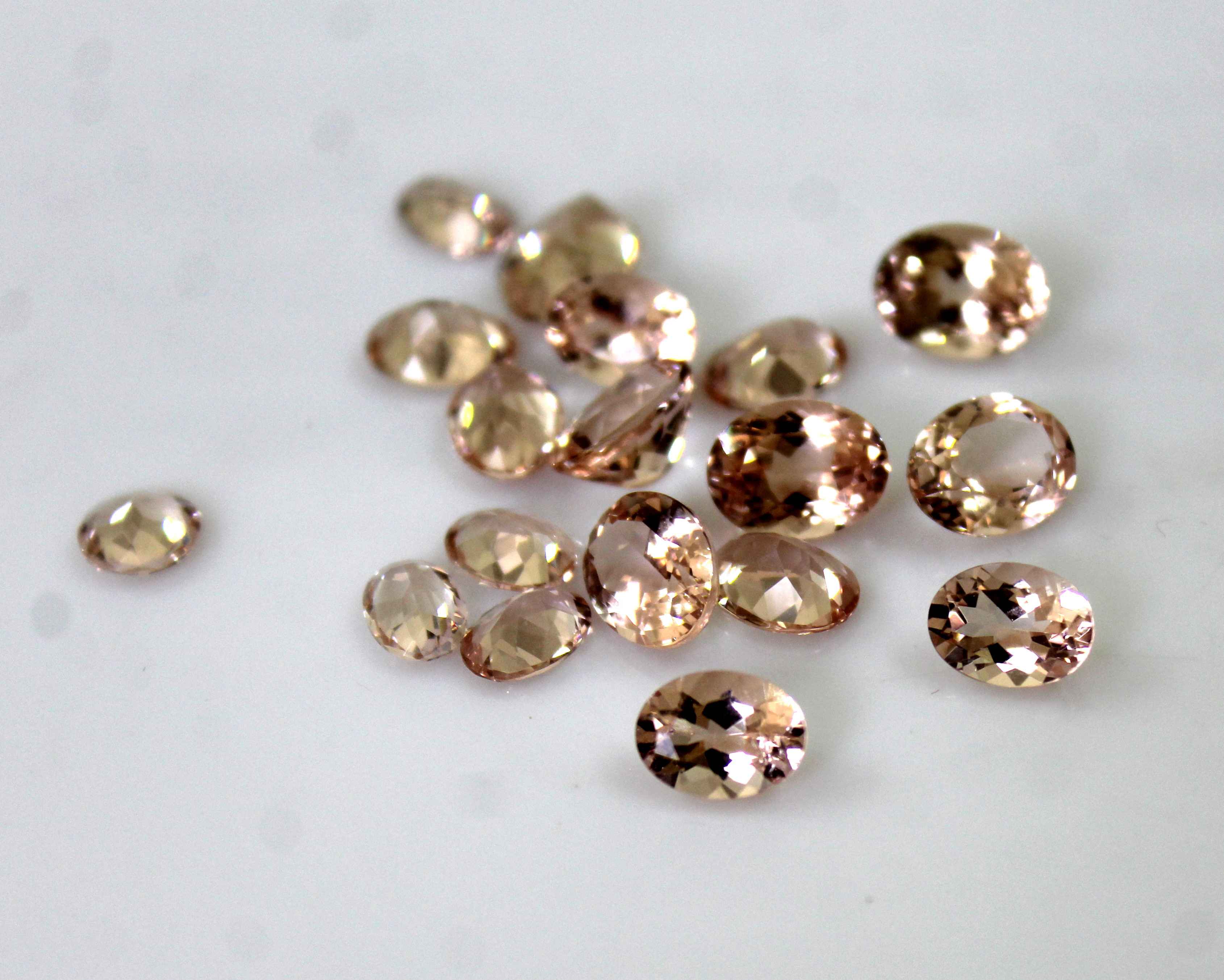 3x5 mm Natural Morganite Oval Shaped High Quality Loose Gemstone Exporter