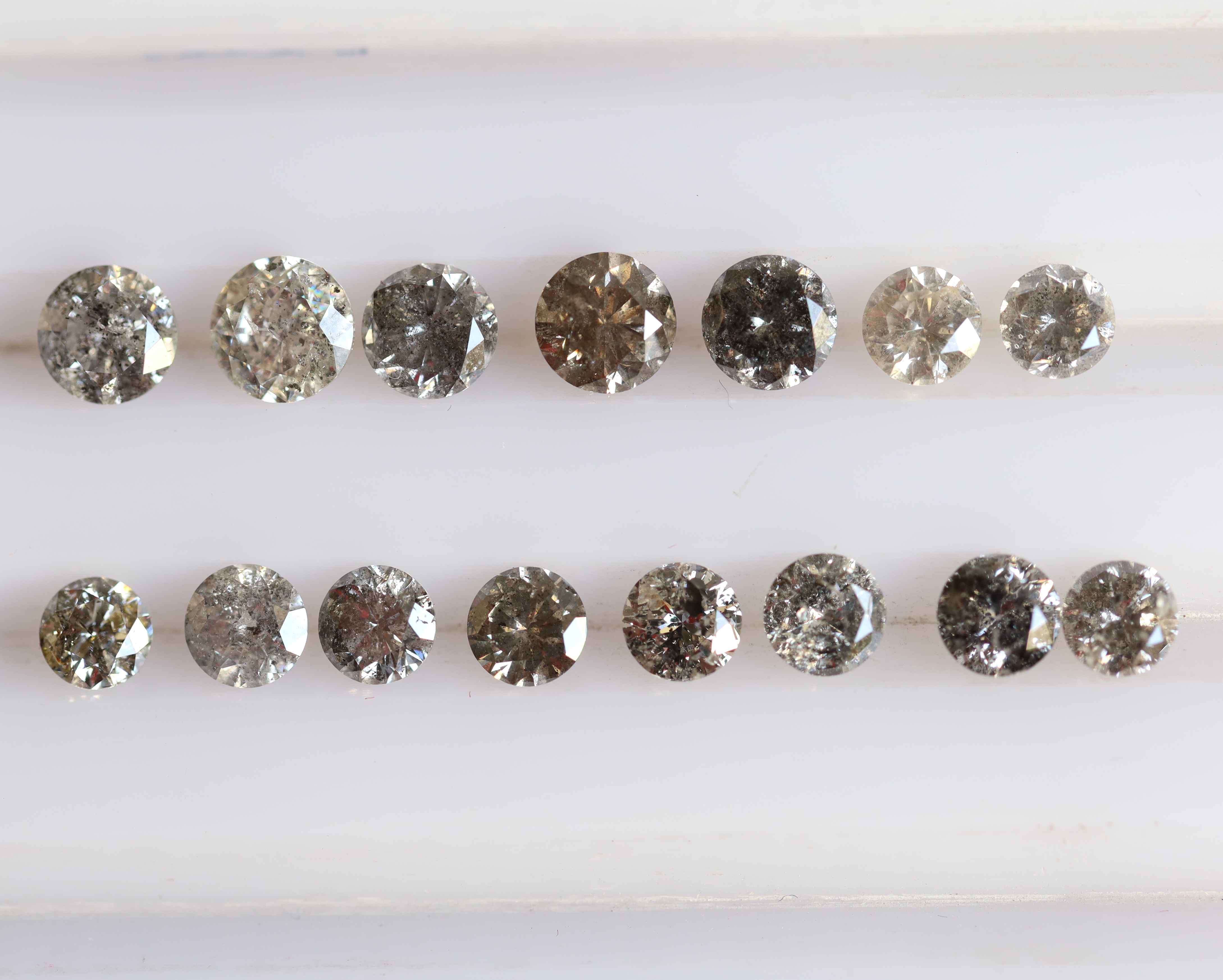 Natural Round Brilliant Cut Gray Salt and Pepper Loose Diamond Exporter