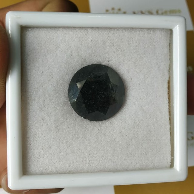 Certified 1.00 Carats 2.00 Carats 3.00 Carats Or 1mm to 20mm size black Exporter