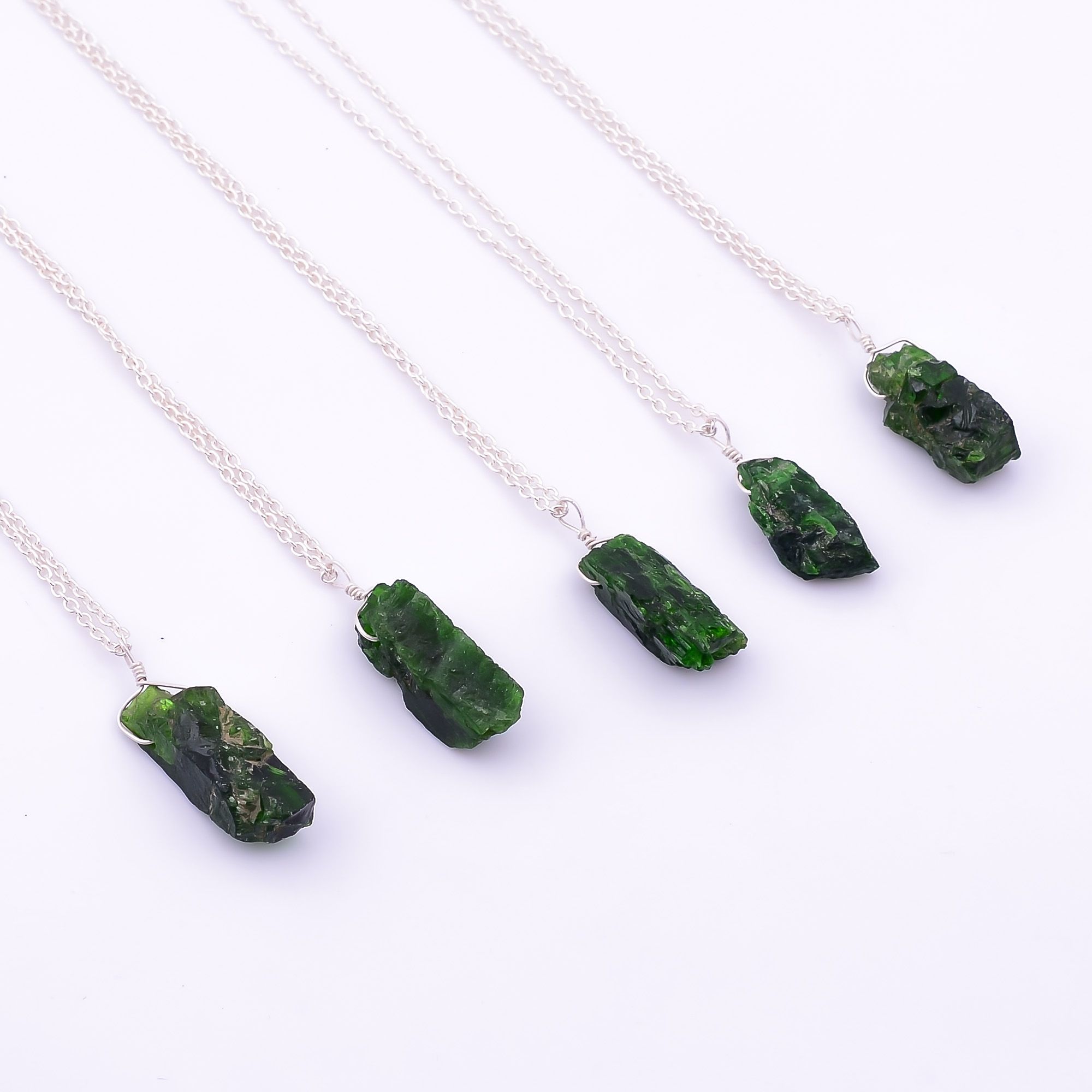 925 Sterling Silver Raw Chrome Diopside Pendant Necklace Exporter