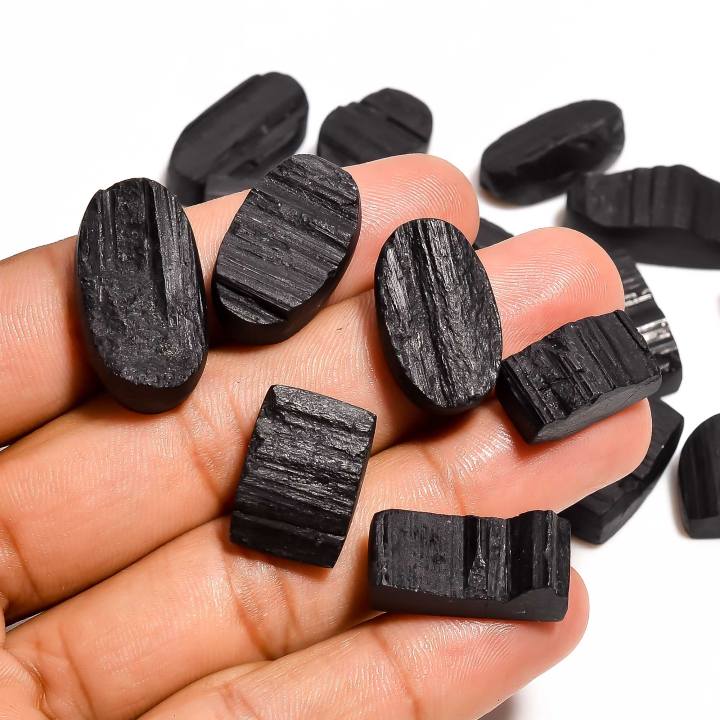Natural Black Tourmaline Druzy Gemstone Supplier
