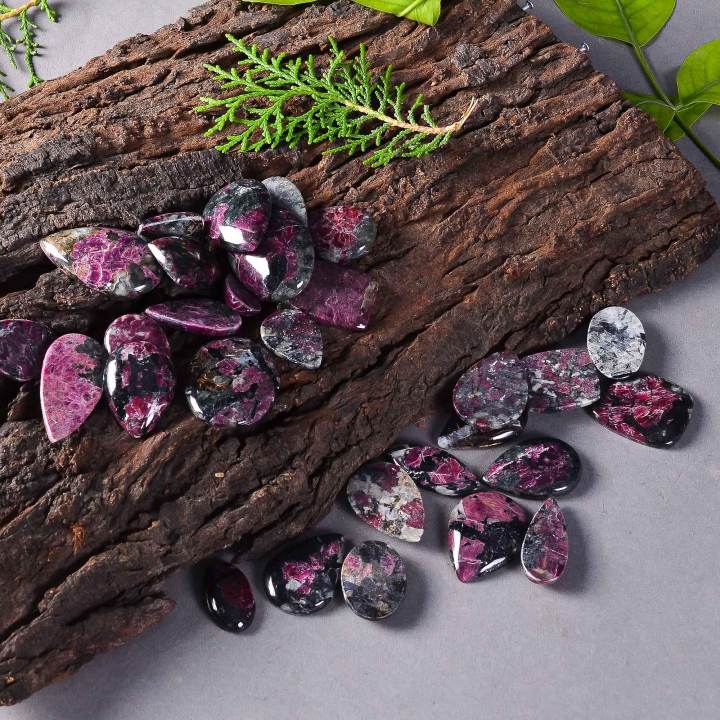 Natural Eudialyte Agate Gemstone Supplier