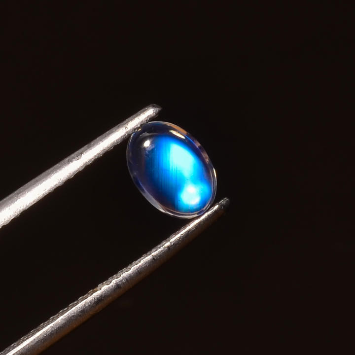Natural Rainbow Moonstone Oval Shape 5X7 mm AAA Quality Supplier
