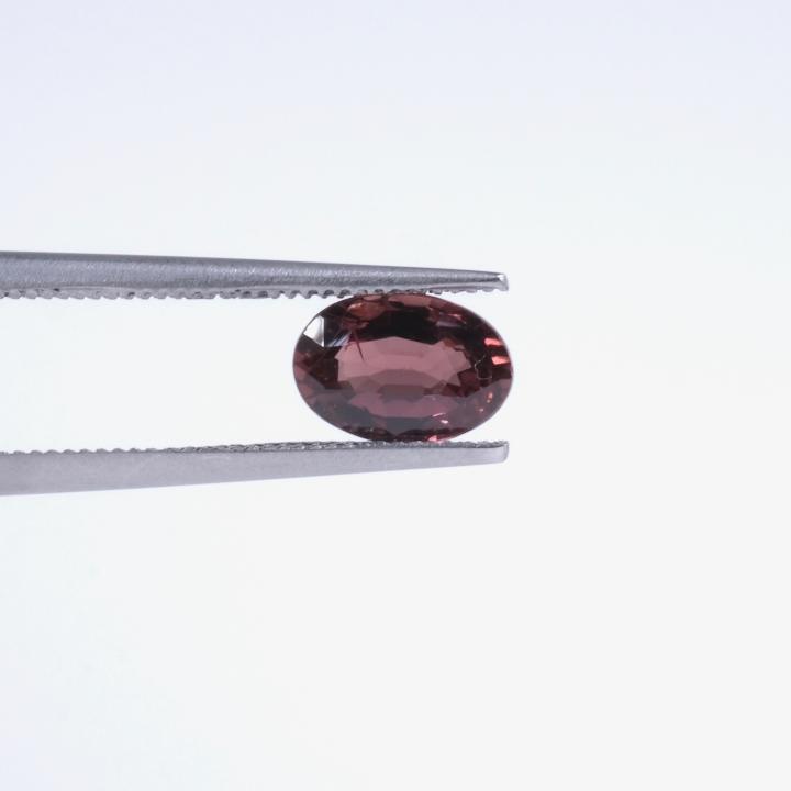 0.960 Carat NATURAL Dark Orange Sapphire Oval Precious Stone Wholesaler