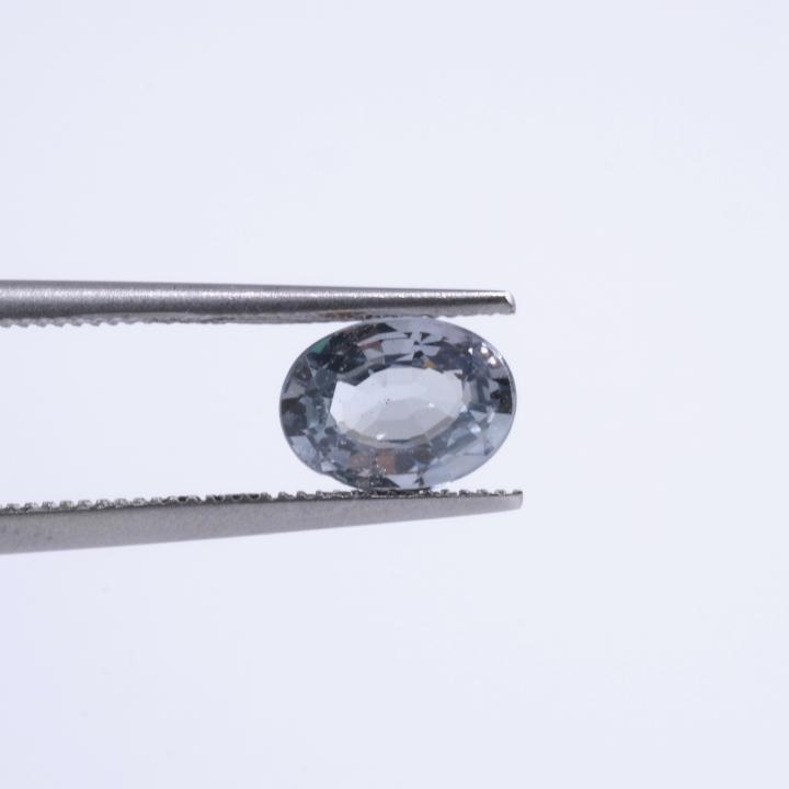 0.65 Carat NATURAL Blue Sapphire Oval Precious Stone For Jewelry Wholesaler