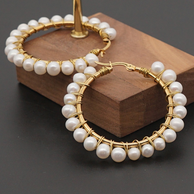 Natural freshwater pearl handmade stainless steel gold earrings Exporter