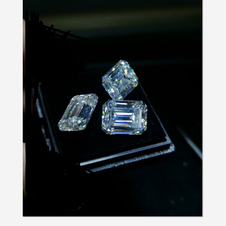 VVS1 D color emerald cut moissanite diamond with GRA certificate Exporter