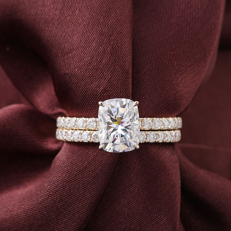 14K Yellow Gold Halo Moissanite Ring Engagement Diamond Ring Supplier