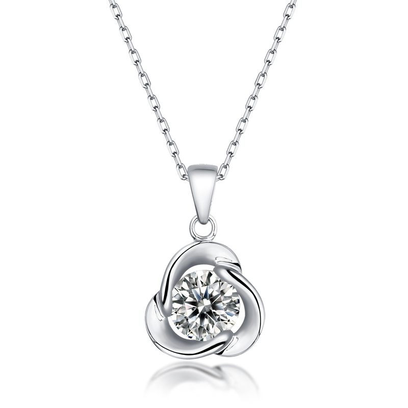 18K Moissanite Pendant Necklace Exporter