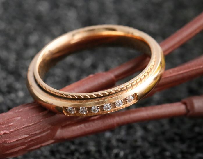 Stainless Steel Rose gold Wedding Band pave diamond Ring Supplier