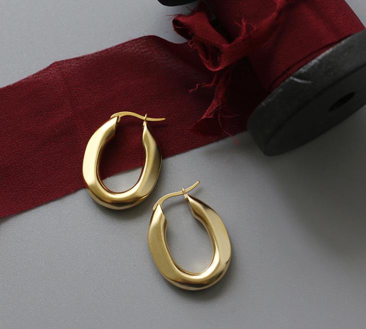 Stainless steel jewelry 18k thick gold geometric hoop earrings Supplier