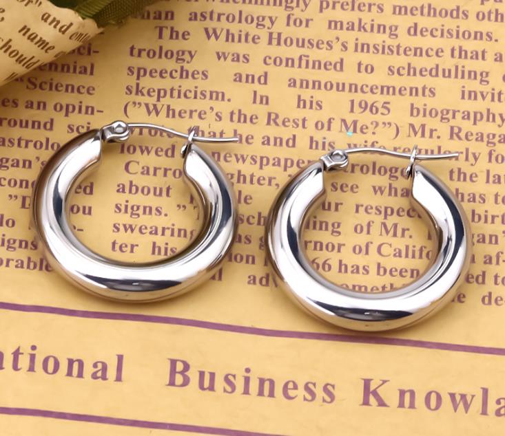 18k Gold Plated chunky Twisted Earring Supplier