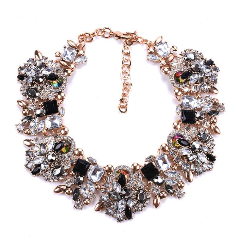 Diamond crystal exaggerated statement necklace jewelry Wholesaler