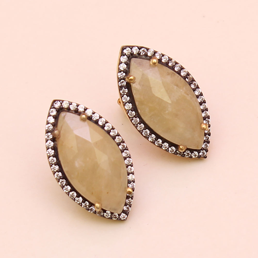 Natural Yellow Sapphire Gemstone Silver Stud Earrings exporter