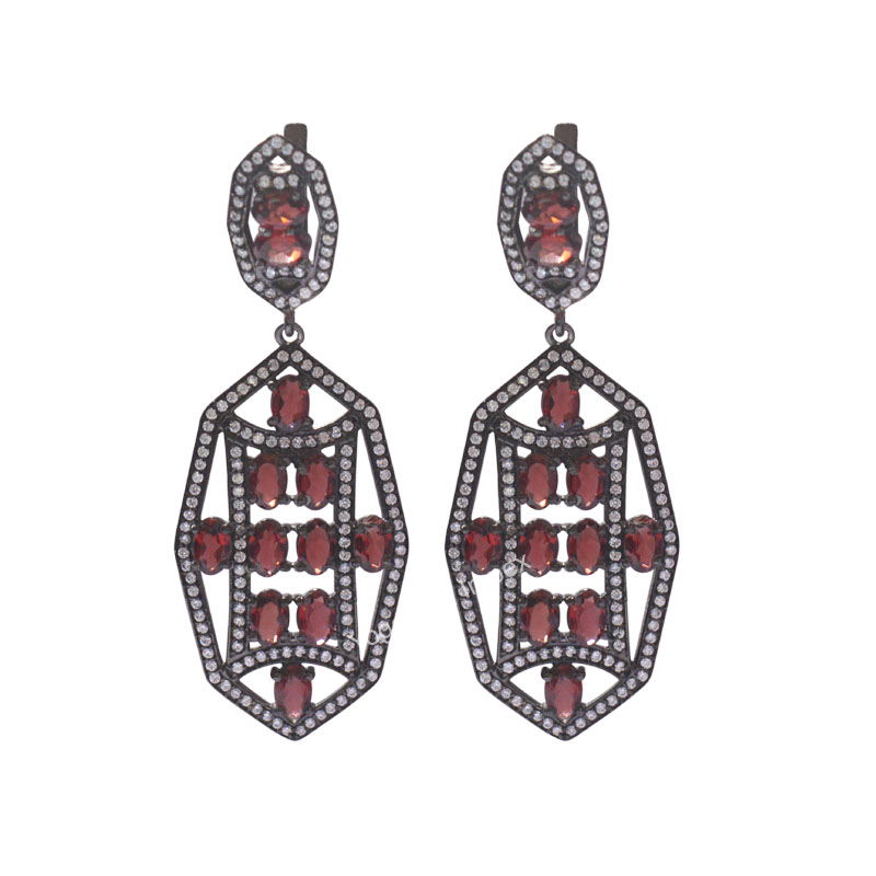 Natural Red Garnet Gemstone Hanging Earrings  Silver Dangle & Drop exporter