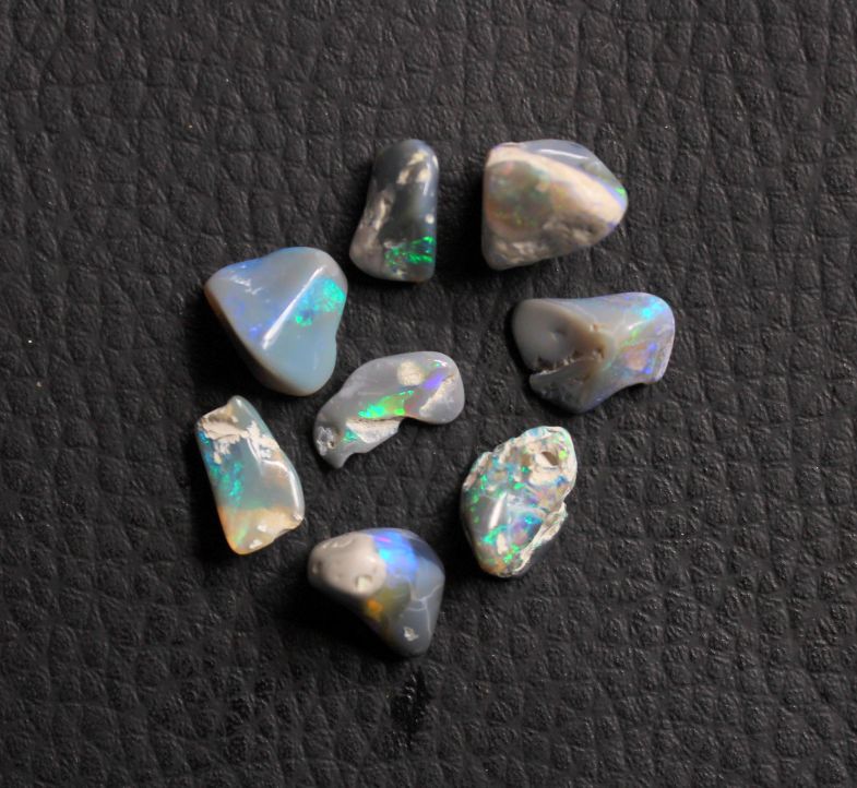 8 Piece Natural Lightning Ridge Australian Black Opal Rough 11X7MM Exporter